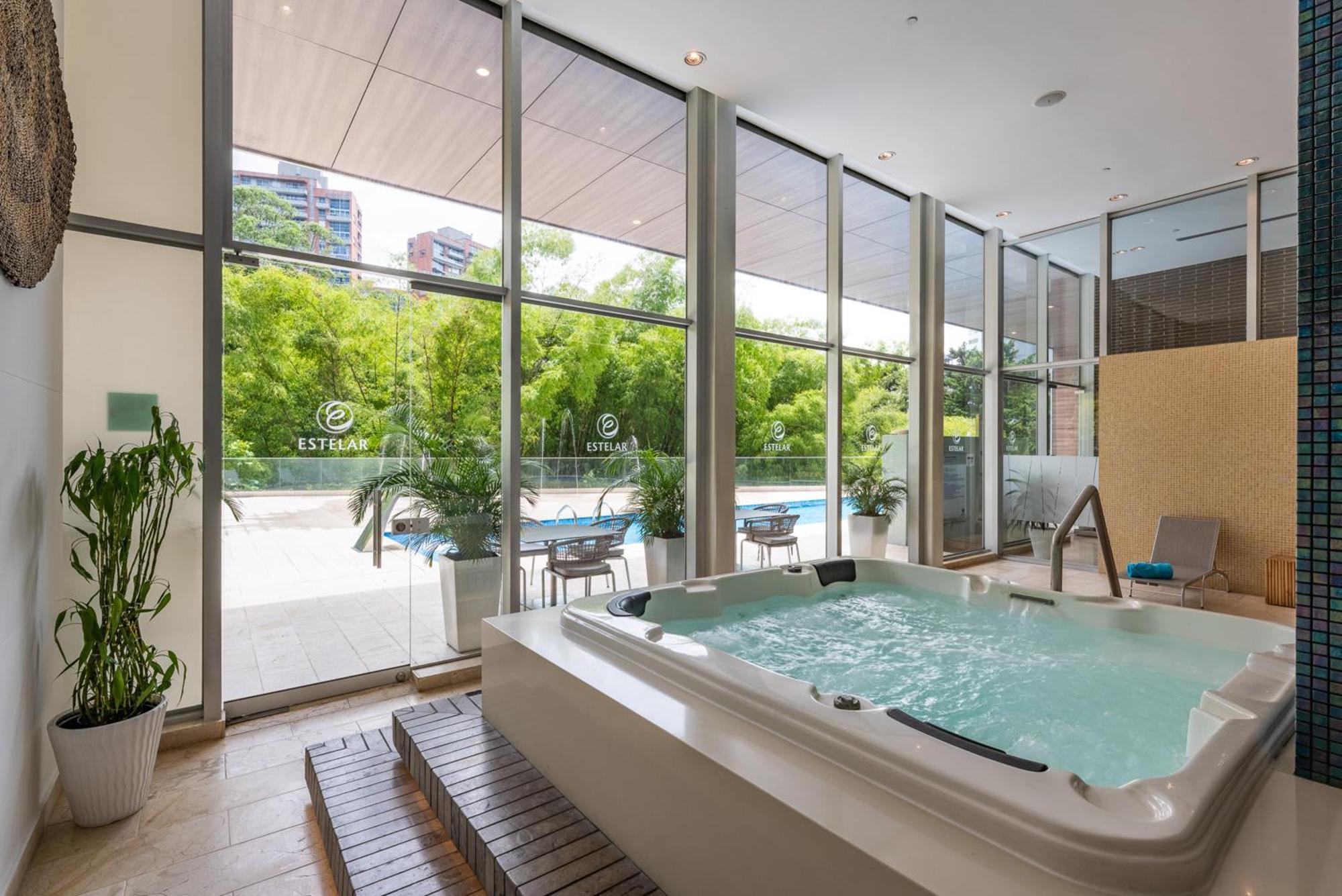 Estelar La Torre Suites Medellín Dış mekan fotoğraf